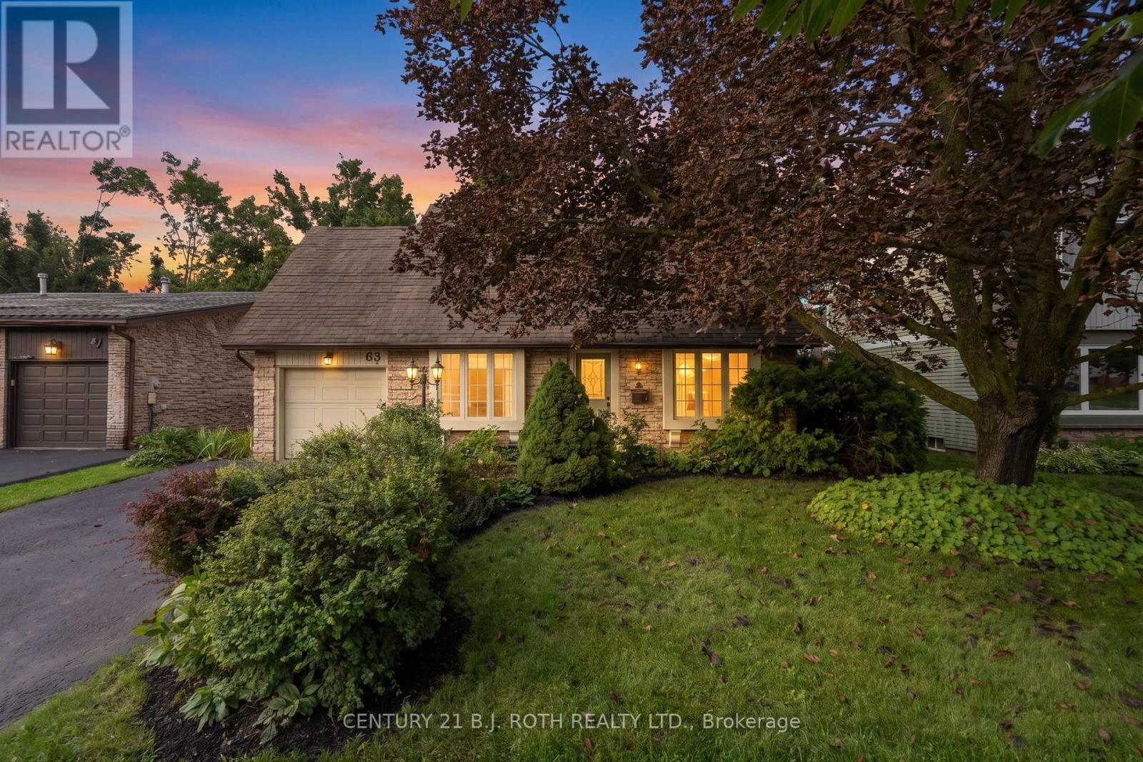 63 OREN BOULEVARD, Barrie, Ontario