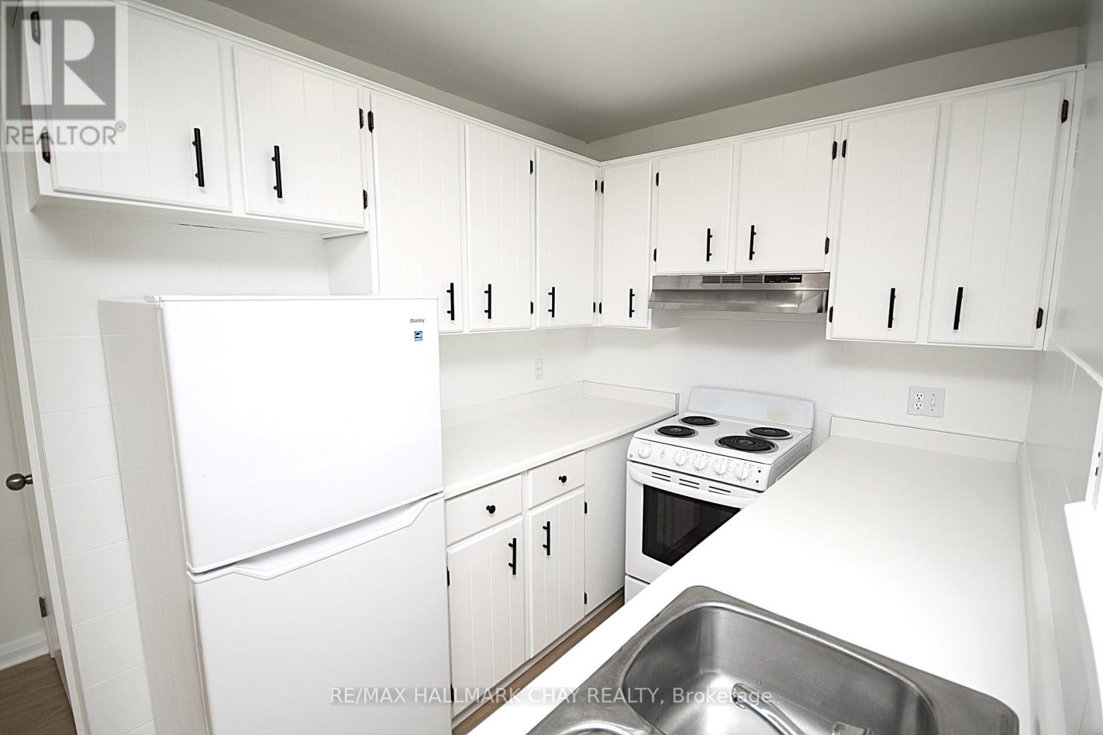 1 - 58 Queen Street W, Springwater, Ontario  L0L 1P0 - Photo 3 - S13738730