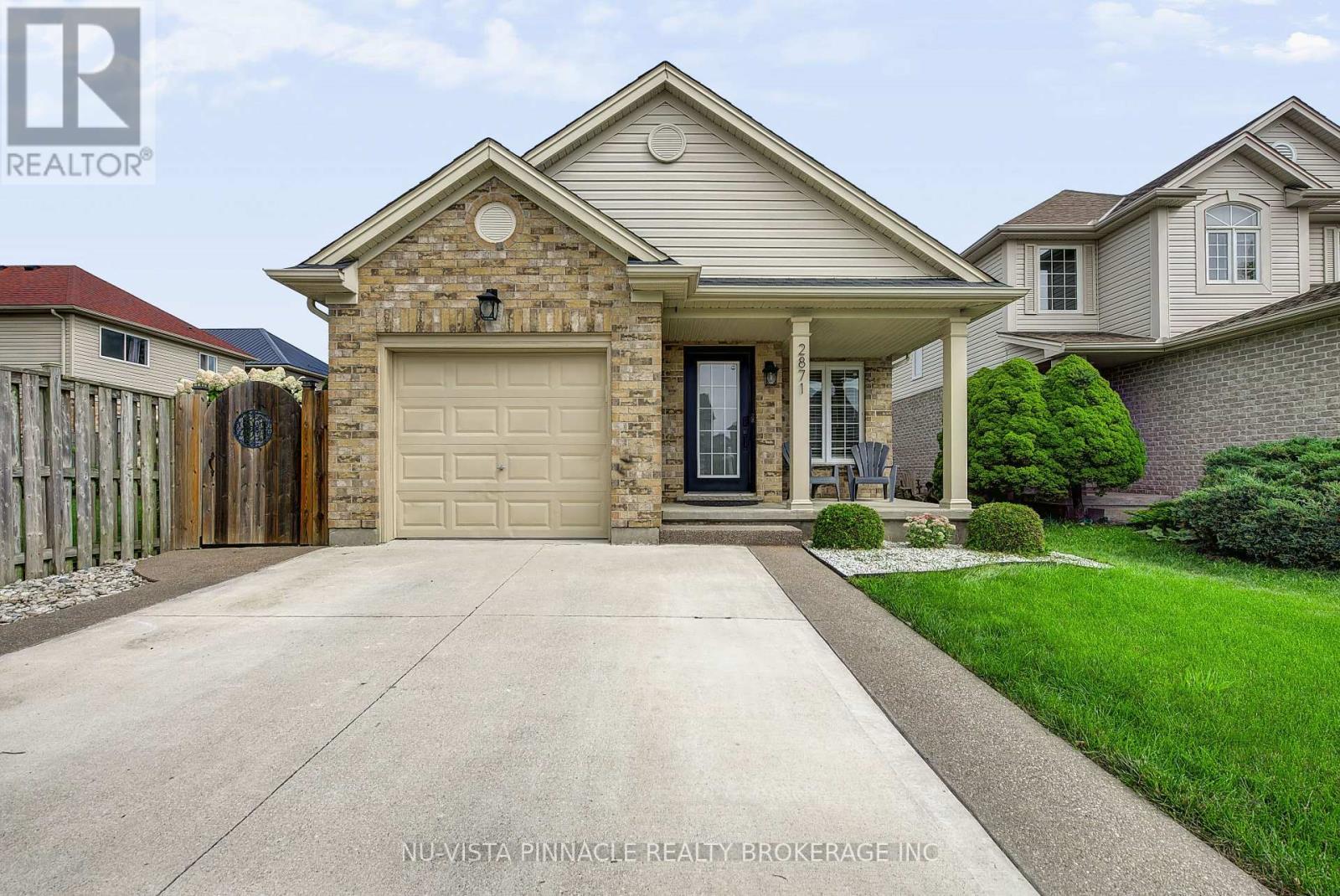 2871 Meadowgate Boulevard, London South, Ontario  N6M 1L3 - Photo 1 - X13739774