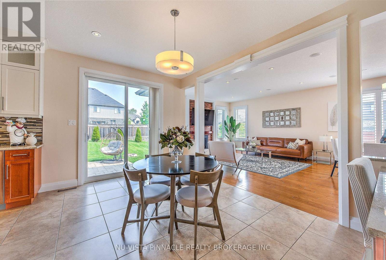738 Hickoryridge Common, London North, Ontario  N6G 0M9 - Photo 16 - X13739868
