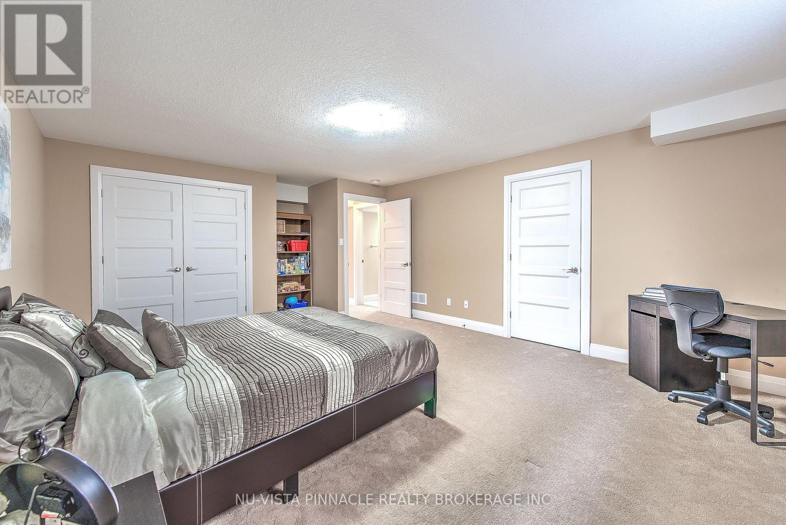 738 Hickoryridge Common, London North, Ontario  N6G 0M9 - Photo 41 - X13739868