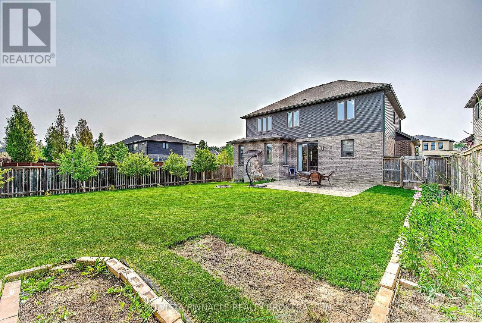 738 Hickoryridge Common, London North, Ontario  N6G 0M9 - Photo 49 - X13739868