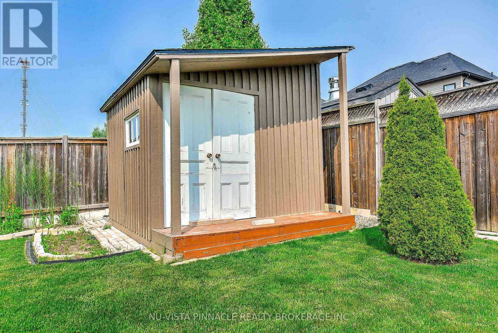 738 Hickoryridge Common, London North, Ontario  N6G 0M9 - Photo 50 - X13739868