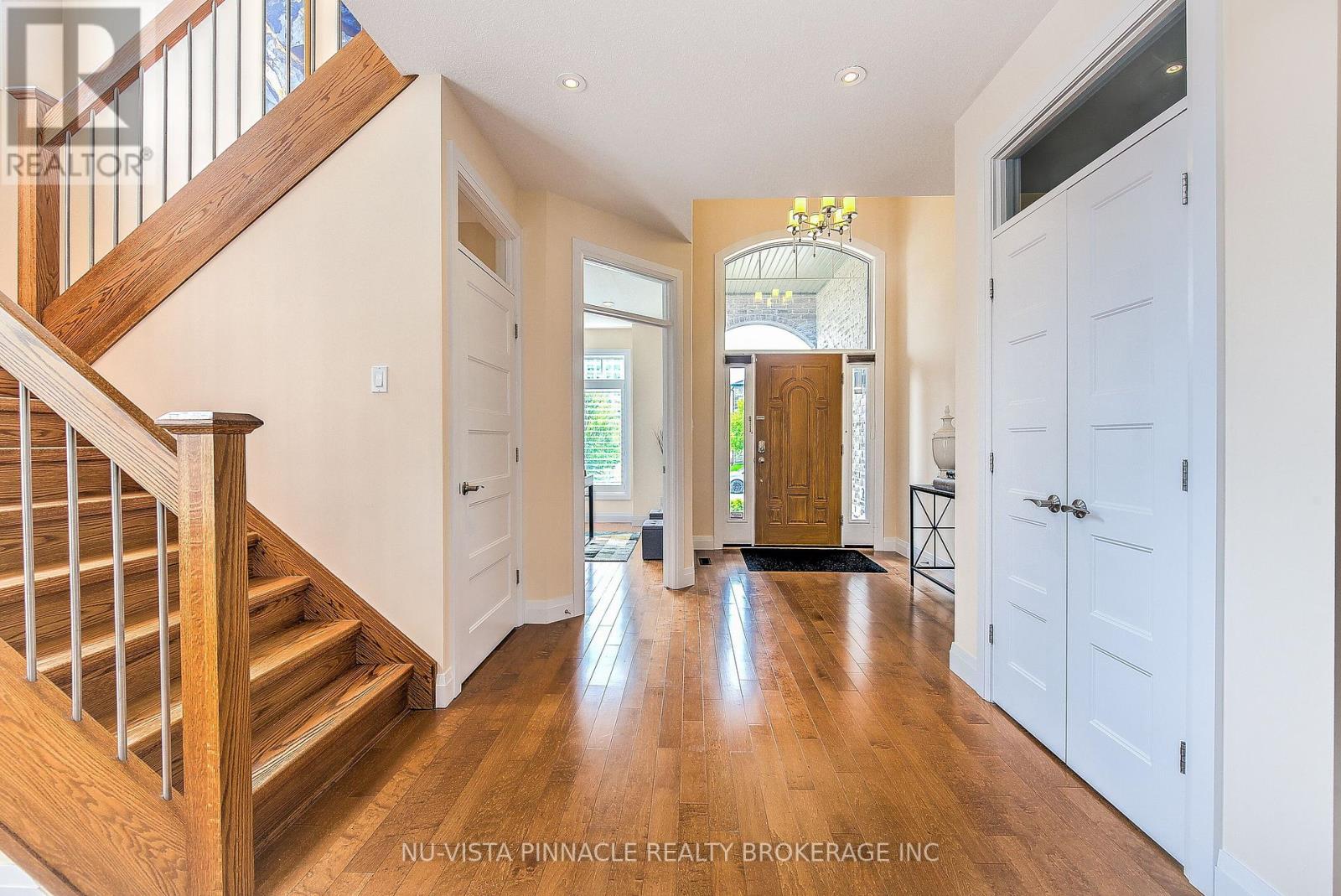 738 Hickoryridge Common, London North, Ontario  N6G 0M9 - Photo 9 - X13739868