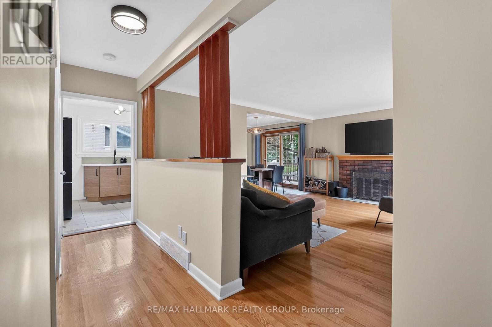 987 Neville Street, Ottawa, Ontario  K2B 5W1 - Photo 7 - X13739854