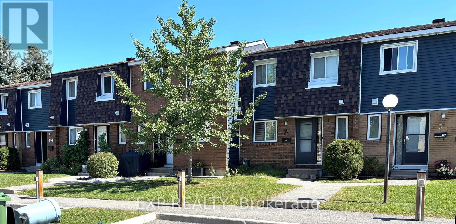 10 - 41 PIXLEY PRIVATE, Ottawa, Ontario