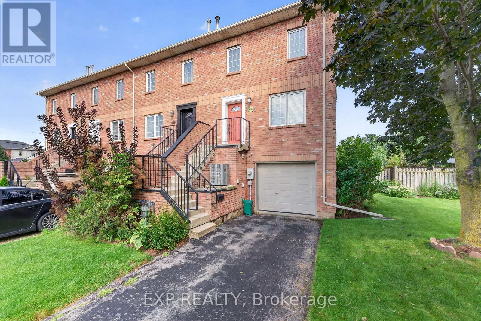 4385 Henry Avenue, Lincoln, Ontario  L0R 1B6 - Photo 2 - X13739772