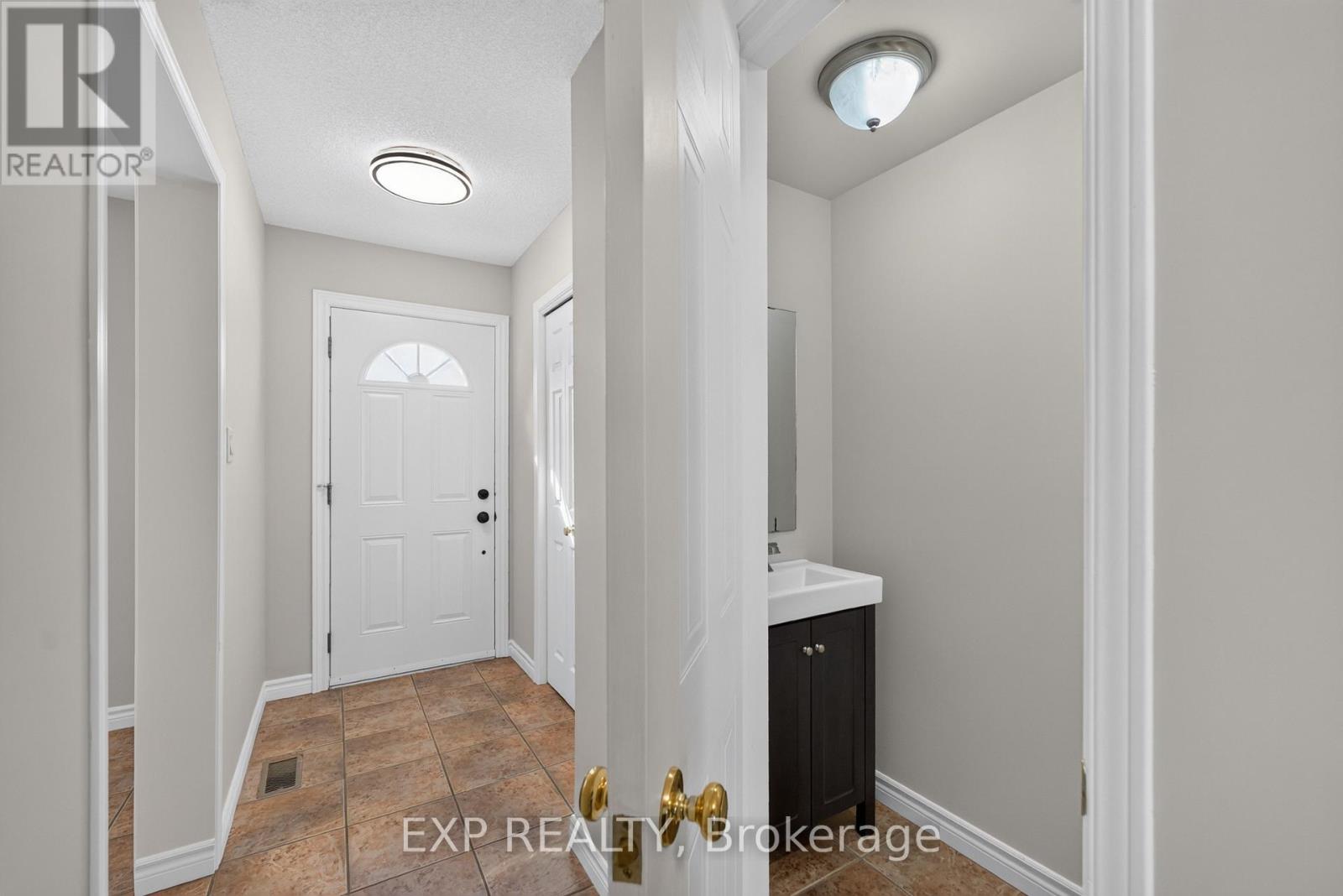4385 Henry Avenue, Lincoln, Ontario  L0R 1B6 - Photo 6 - X13739772
