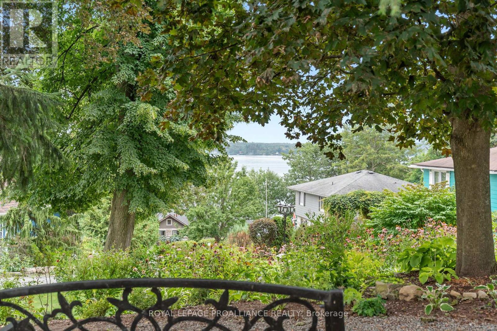 5 Rockcliffe Road, Brockville, Ontario  K6C 5Z5 - Photo 40 - X13739856
