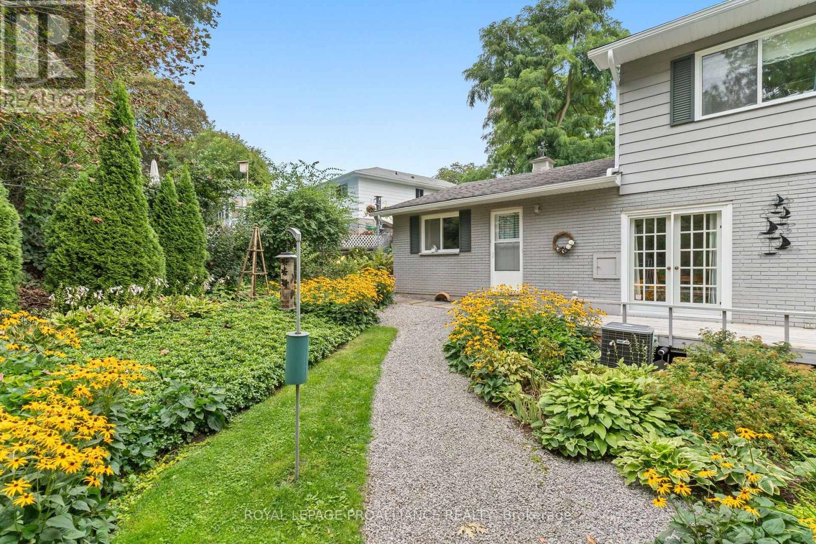 5 Rockcliffe Road, Brockville, Ontario  K6C 5Z5 - Photo 44 - X13739856