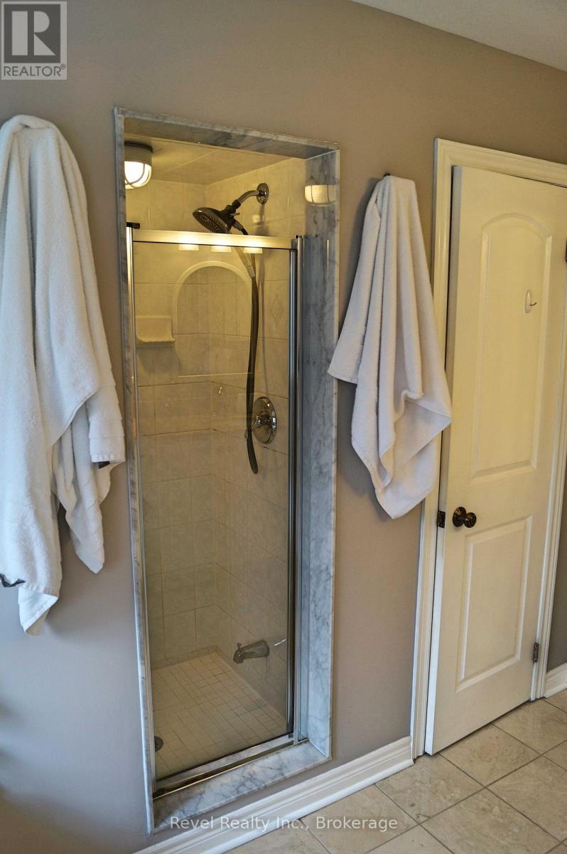6 - 111 Ellen Lane, Collingwood, Ontario  L9Y 4W4 - Photo 14 - S13739860