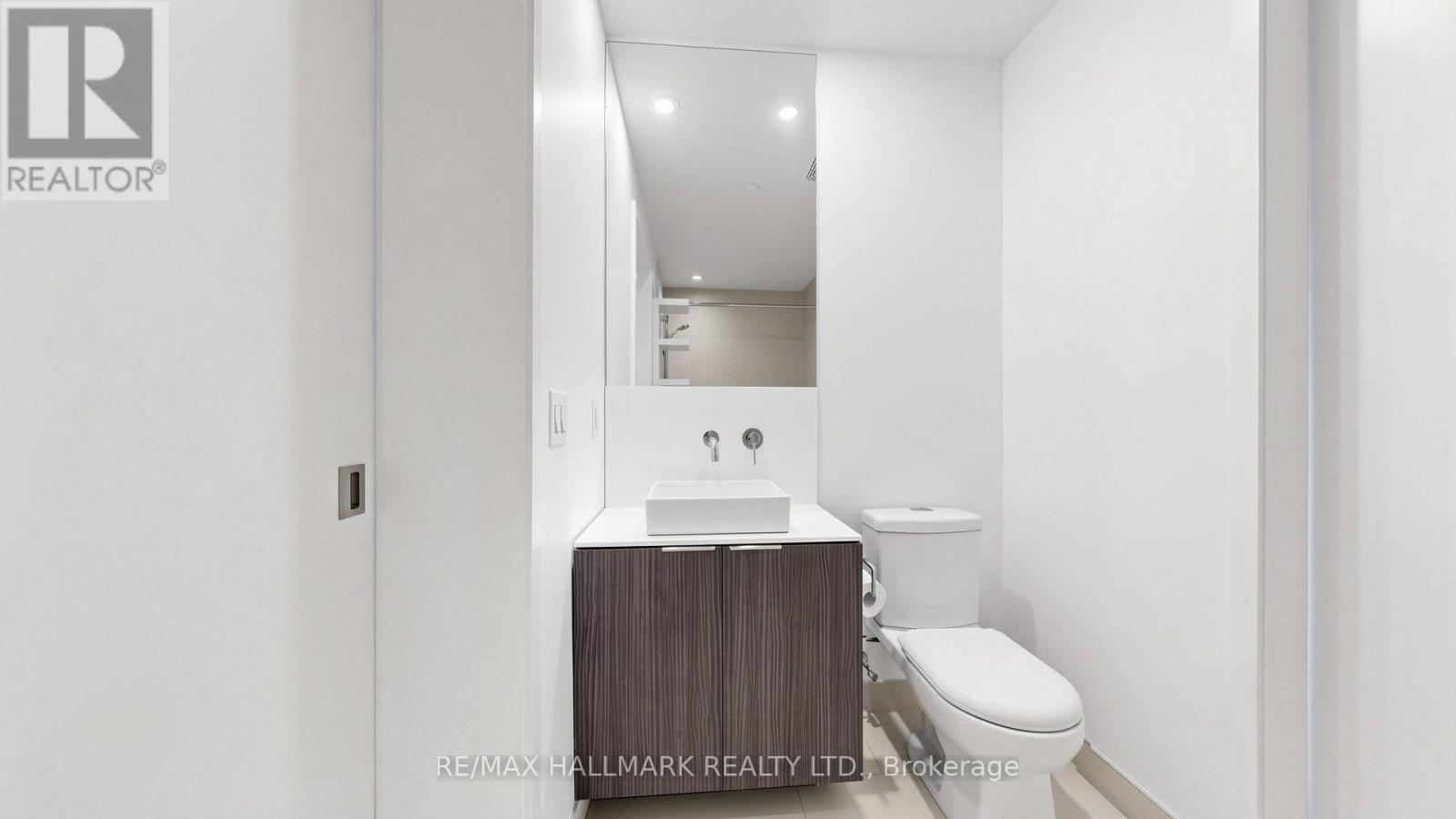 3901 - 159 Dundas Street E, Toronto, Ontario  M5B 0A9 - Photo 11 - C13739832