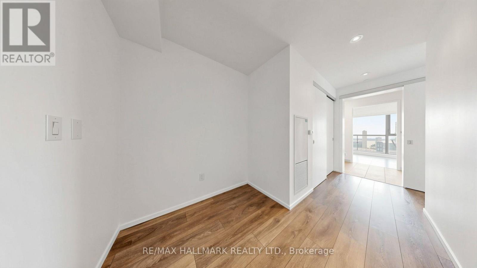 3901 - 159 Dundas Street E, Toronto, Ontario  M5B 0A9 - Photo 13 - C13739832