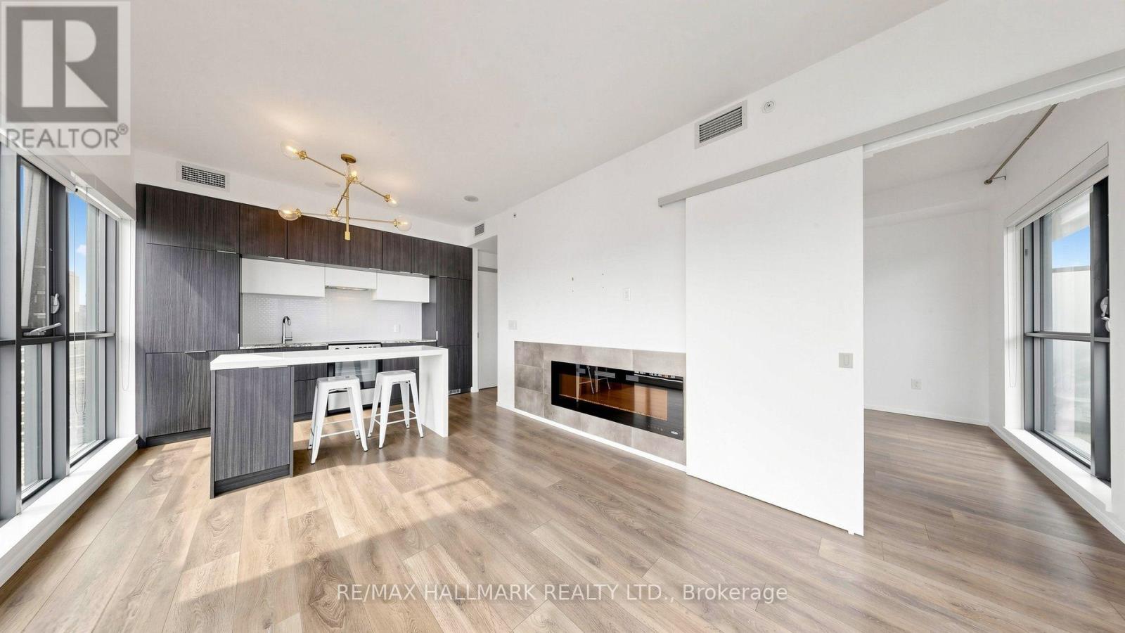 3901 - 159 Dundas Street E, Toronto, Ontario  M5B 0A9 - Photo 3 - C13739832