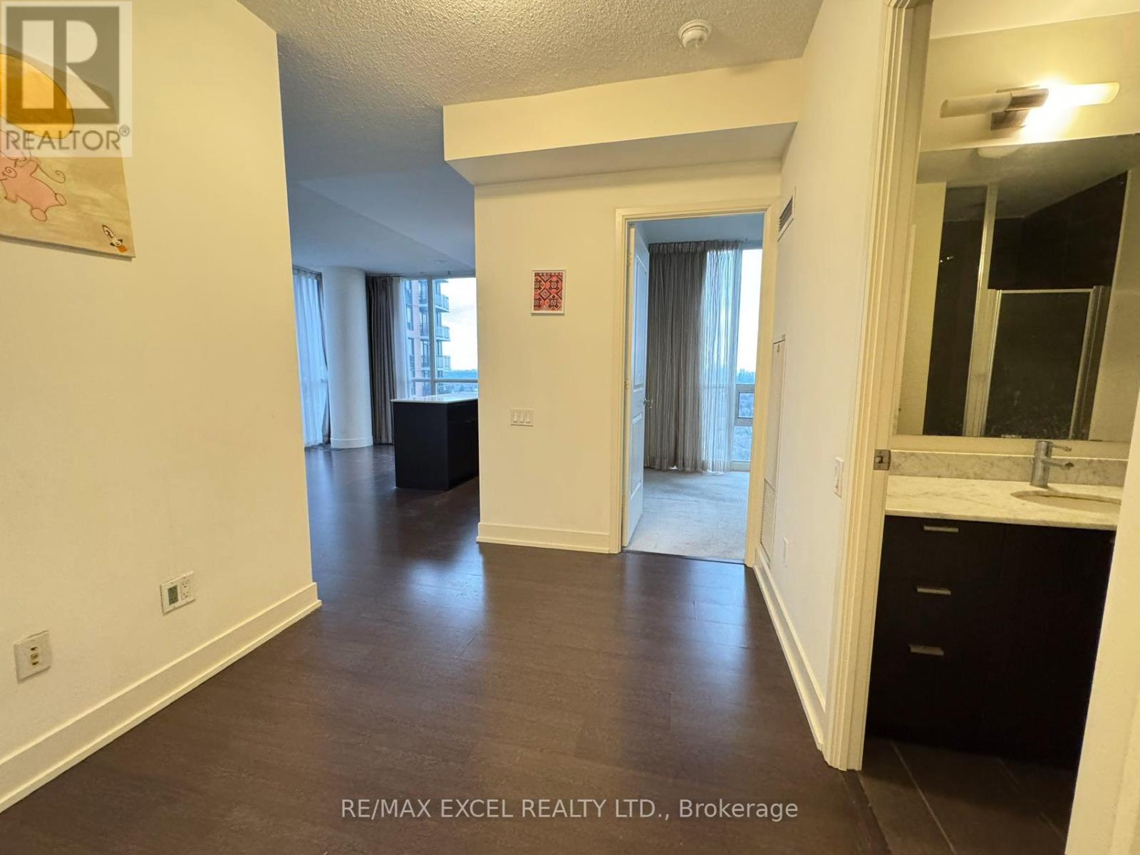 2604 - 23 Sheppard Avenue E, Toronto, Ontario  M2N 0C8 - Photo 2 - C13739888