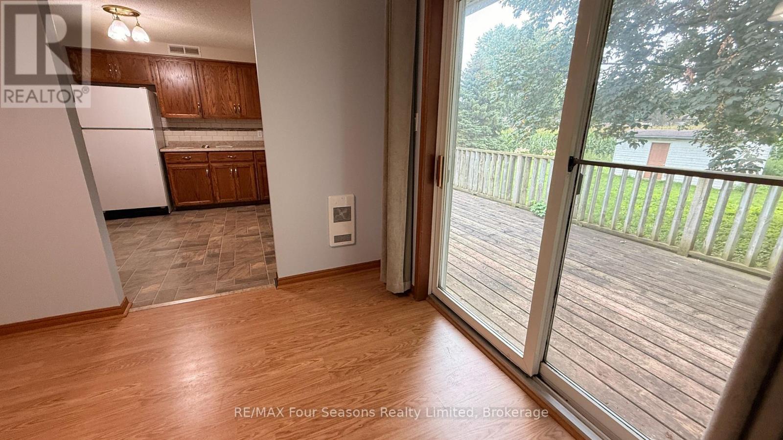 317 Bricker Street, Saugeen Shores, Ontario  N0H 2C1 - Photo 9 - X13739806