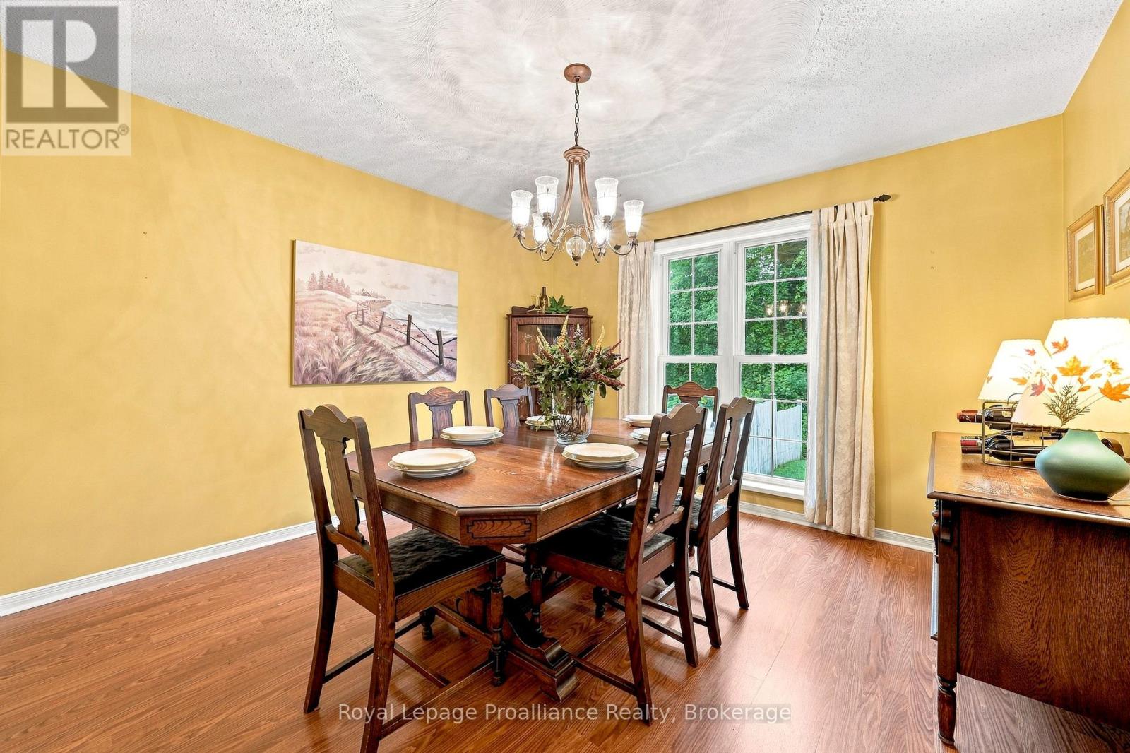 128 Murray Street, Quinte West, Ontario  K8V 5P4 - Photo 12 - X13739844