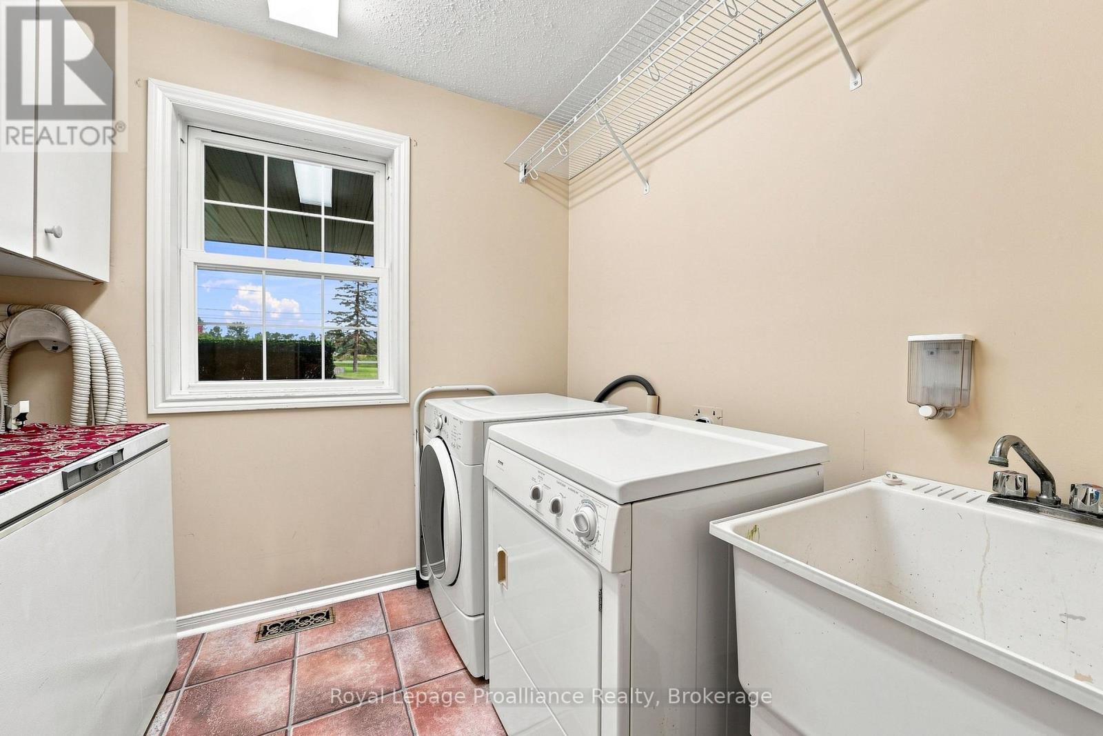 128 Murray Street, Quinte West, Ontario  K8V 5P4 - Photo 21 - X13739844
