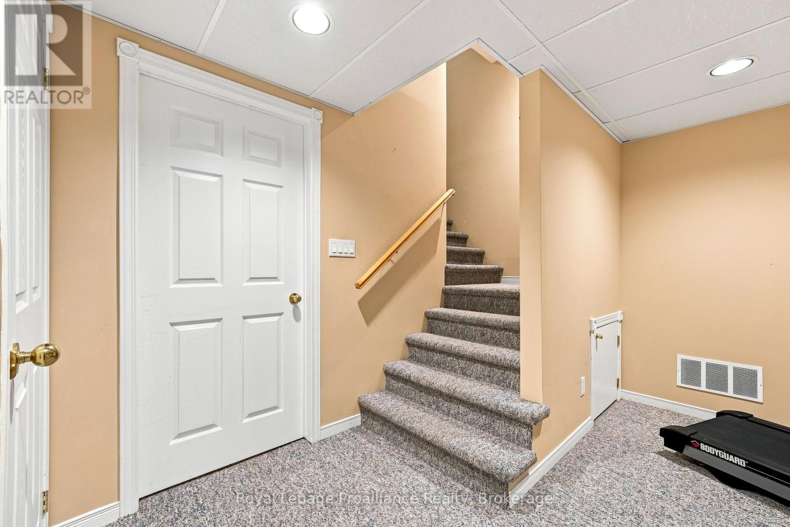 128 Murray Street, Quinte West, Ontario  K8V 5P4 - Photo 41 - X13739844
