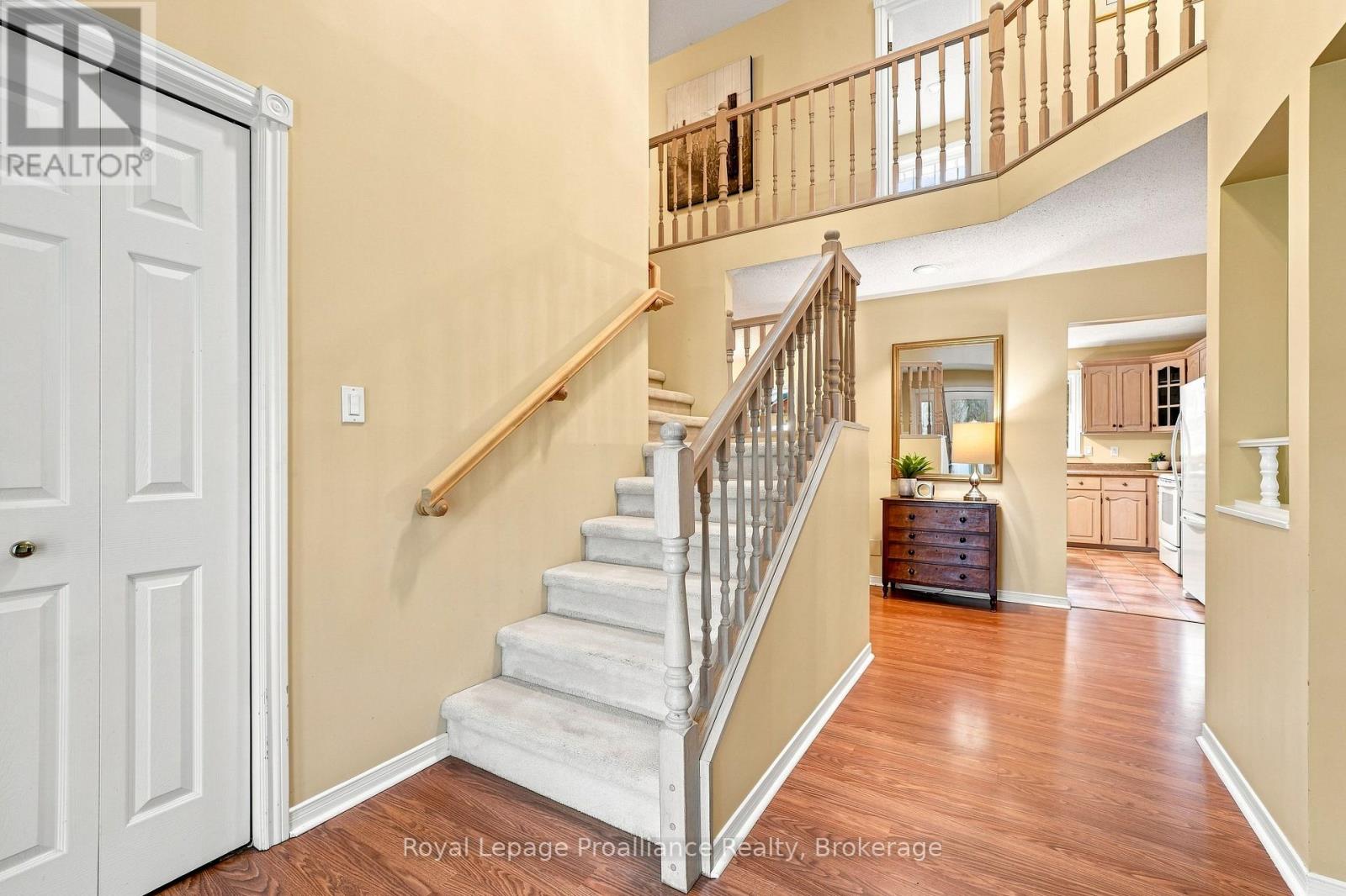 128 Murray Street, Quinte West, Ontario  K8V 5P4 - Photo 8 - X13739844
