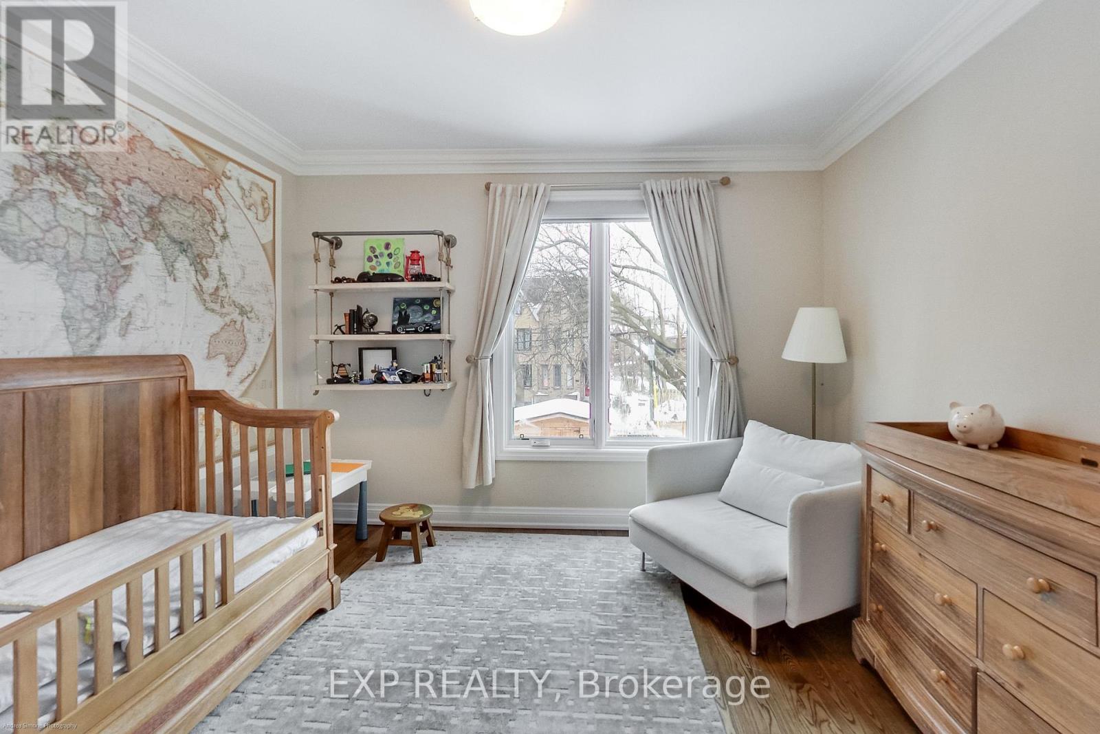 64 West Avenue, Toronto, Ontario  M4M 2L8 - Photo 16 - E13739770