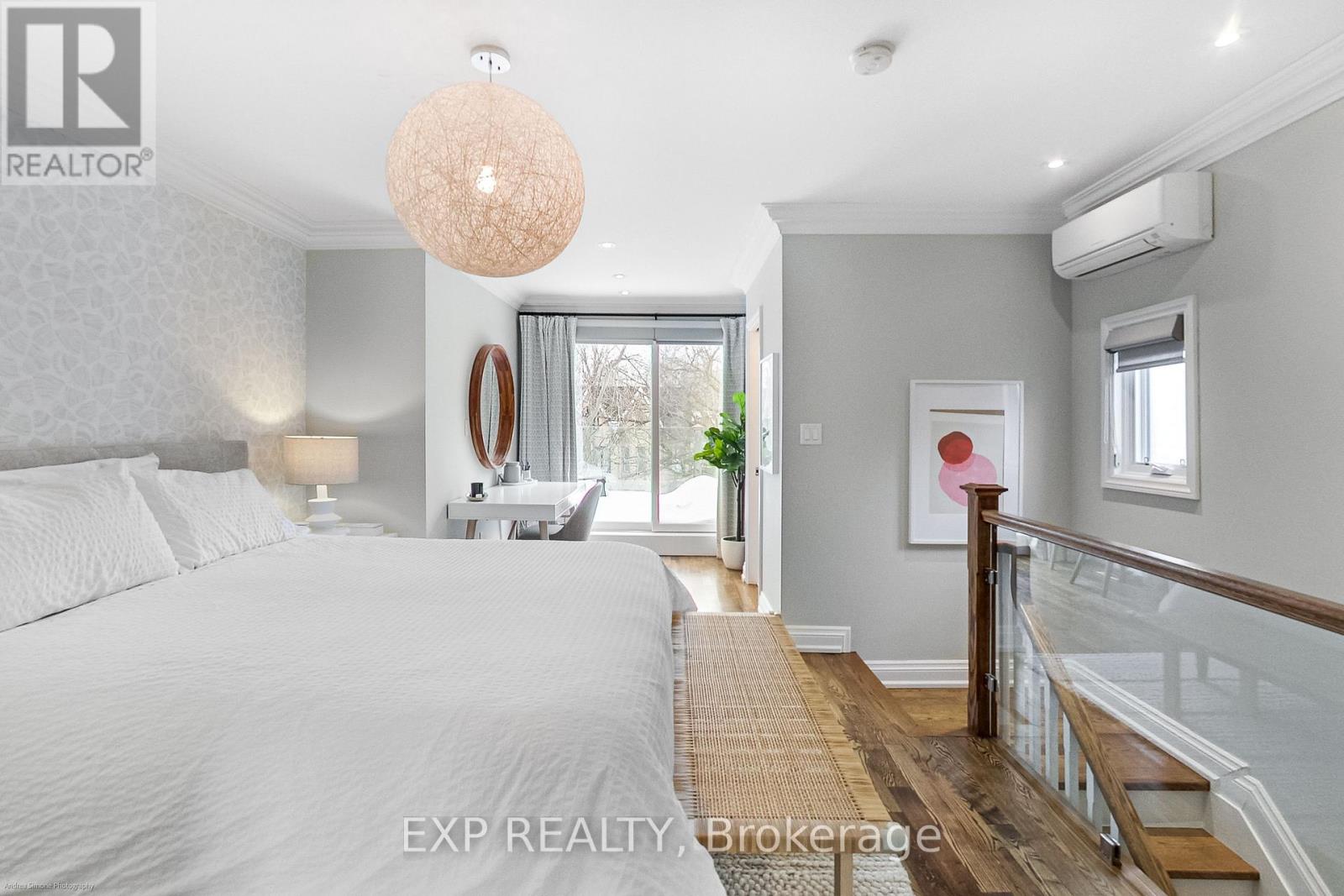 64 West Avenue, Toronto, Ontario  M4M 2L8 - Photo 21 - E13739770