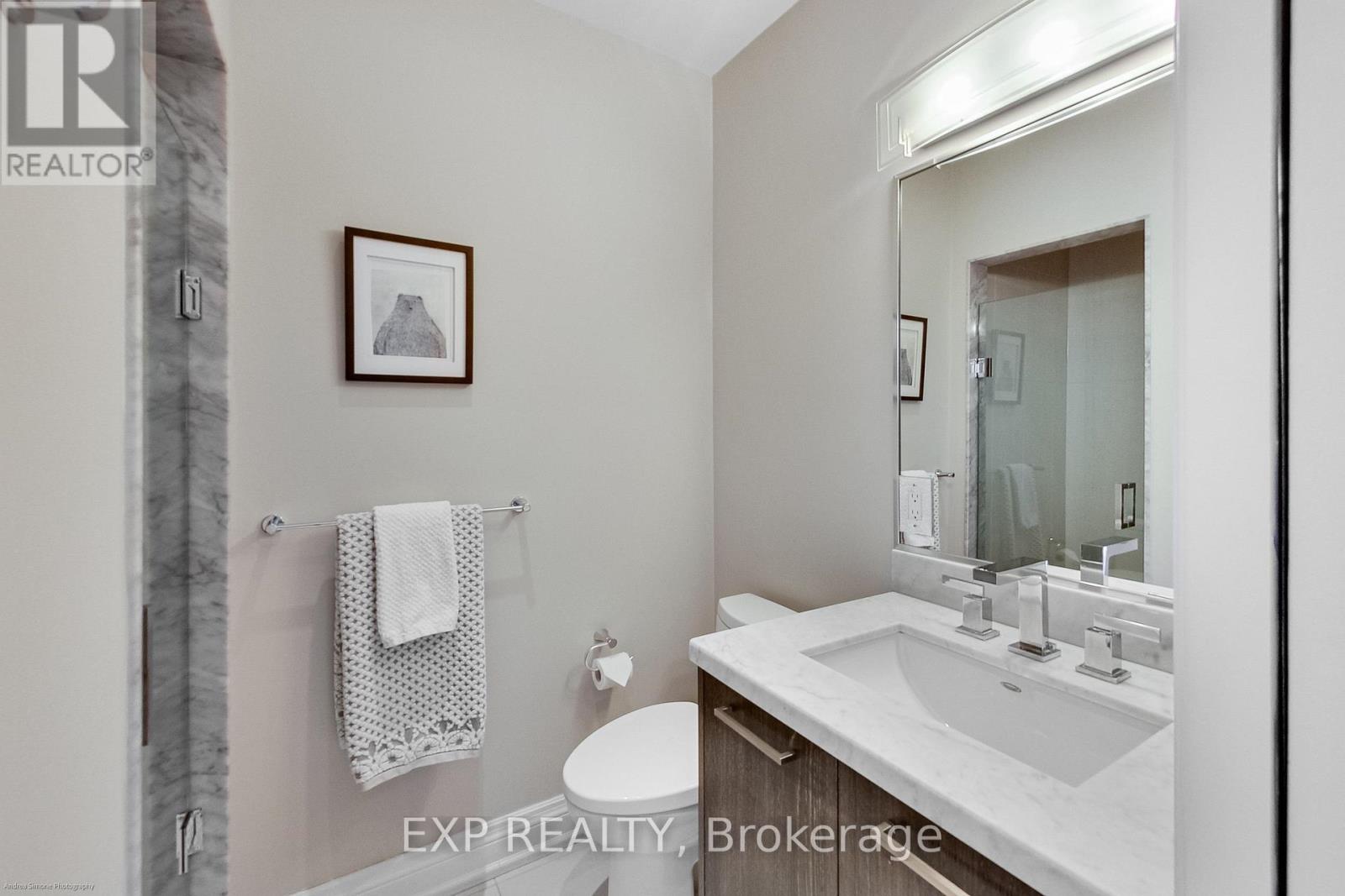 64 West Avenue, Toronto, Ontario  M4M 2L8 - Photo 25 - E13739770