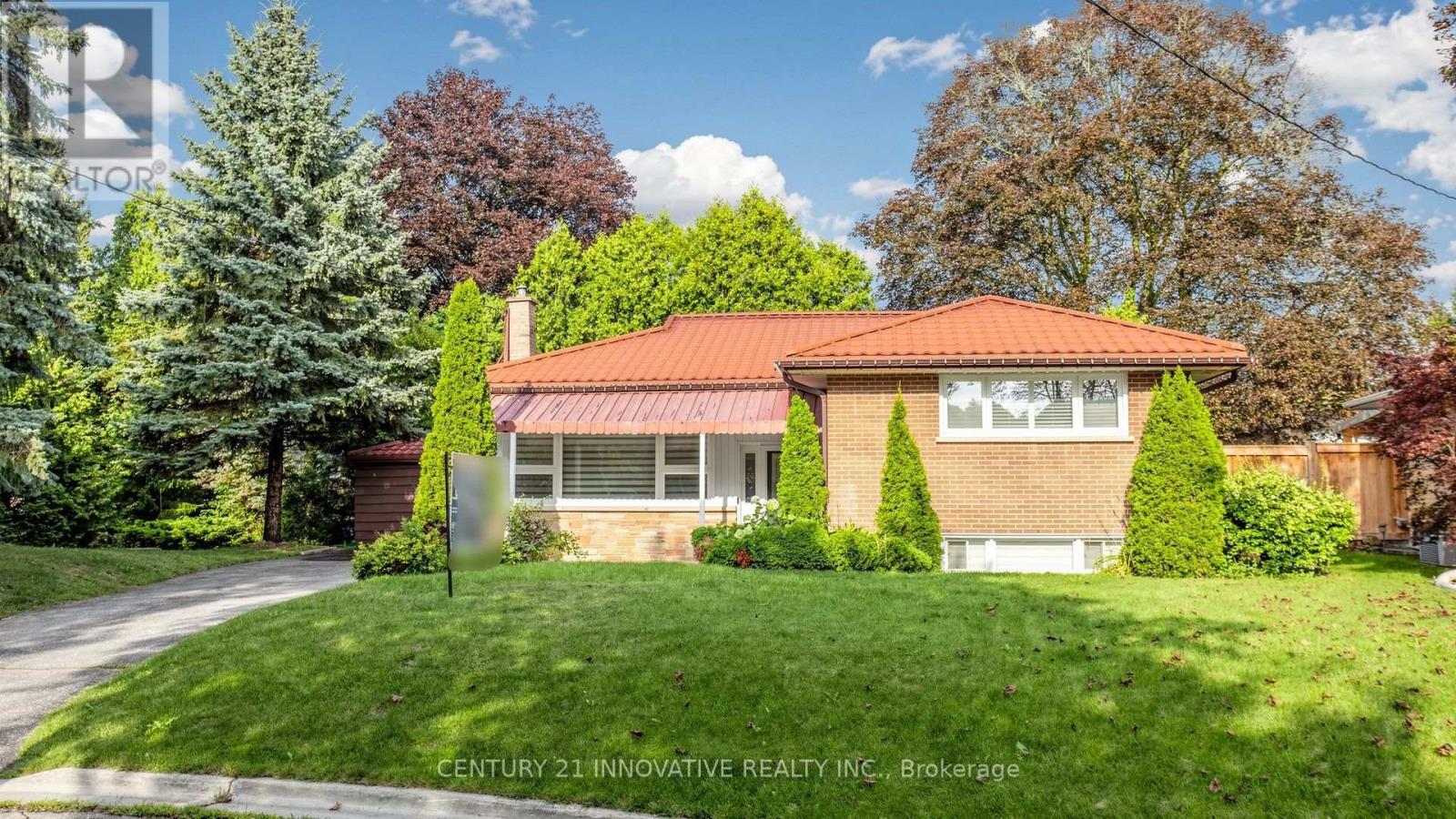 161 Heather Court, Oshawa, Ontario L1G 6M2 - Photo 1 - E13739800