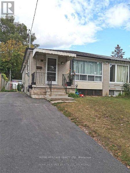 95 Santamonica Boulevard, Toronto, Ontario  M1L 4H3 - Photo 1 - E13739918