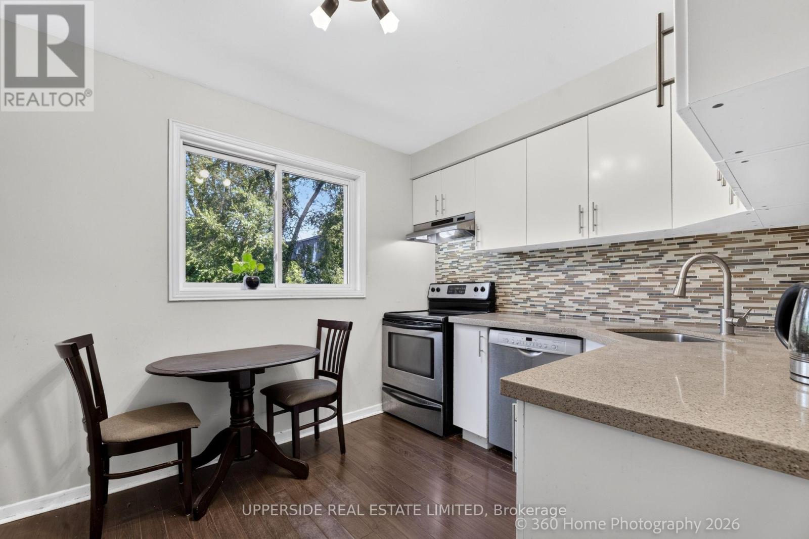 7 - 119 Henderson Avenue, Markham, Ontario  L3T 2L3 - Photo 4 - N13739804