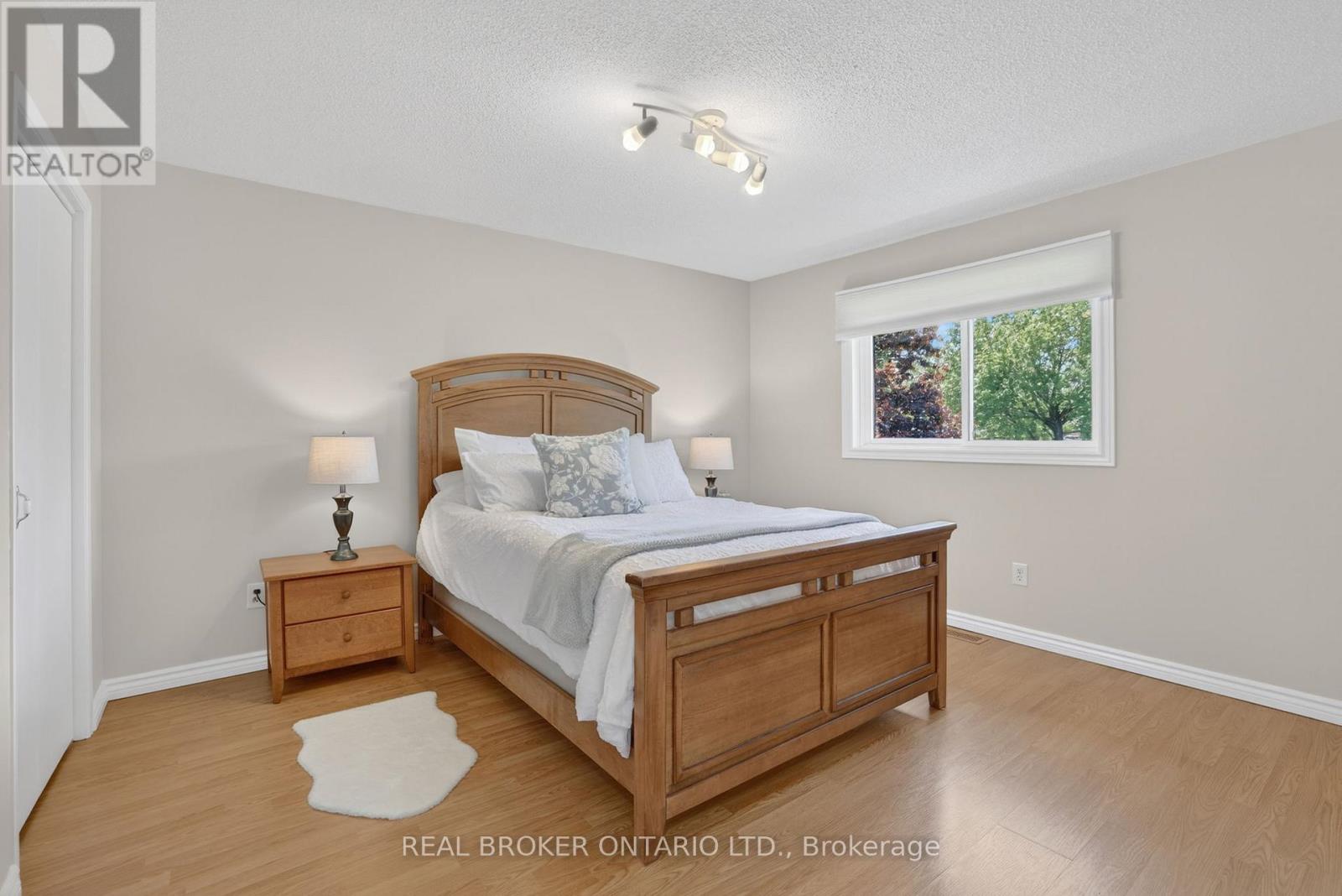 128 Olive Street, East Gwillimbury, Ontario  L9N 1M2 - Photo 12 - N13739874