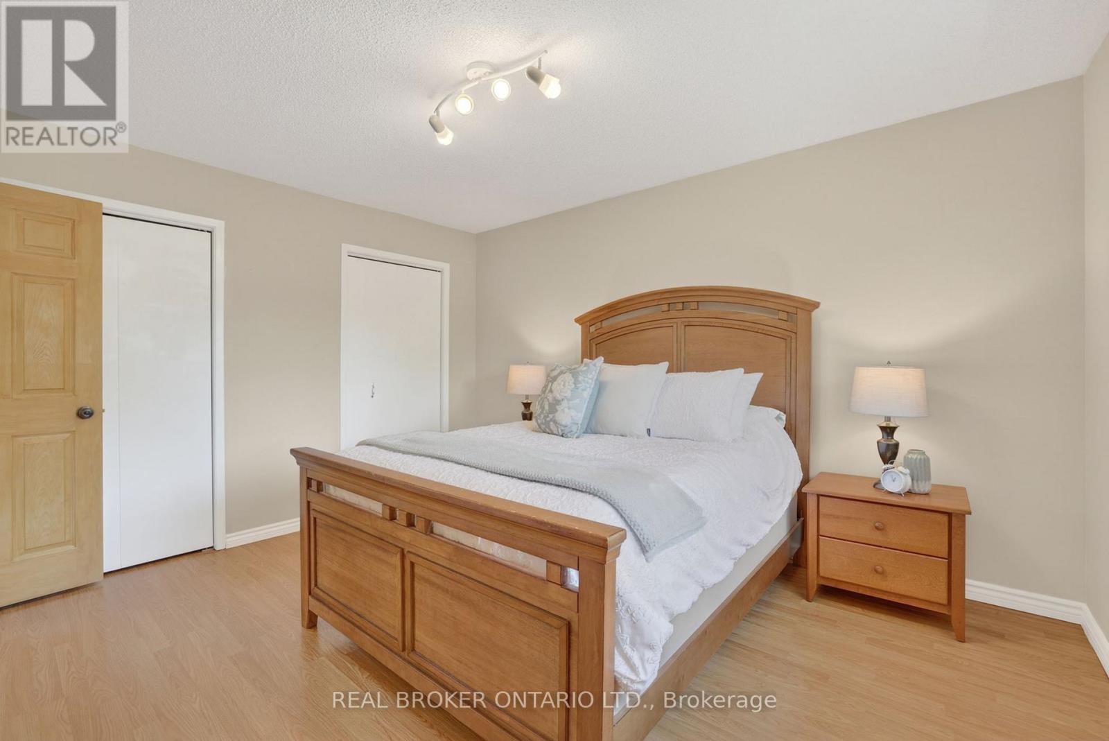 128 Olive Street, East Gwillimbury, Ontario  L9N 1M2 - Photo 13 - N13739874