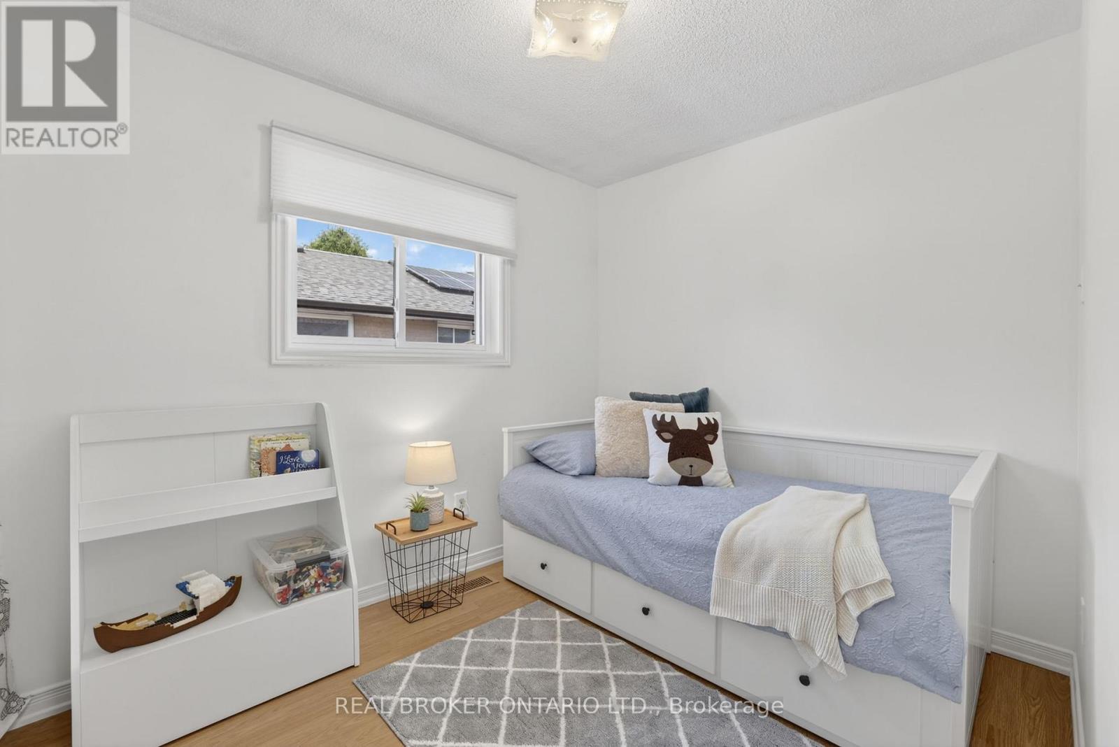 128 Olive Street, East Gwillimbury, Ontario  L9N 1M2 - Photo 16 - N13739874