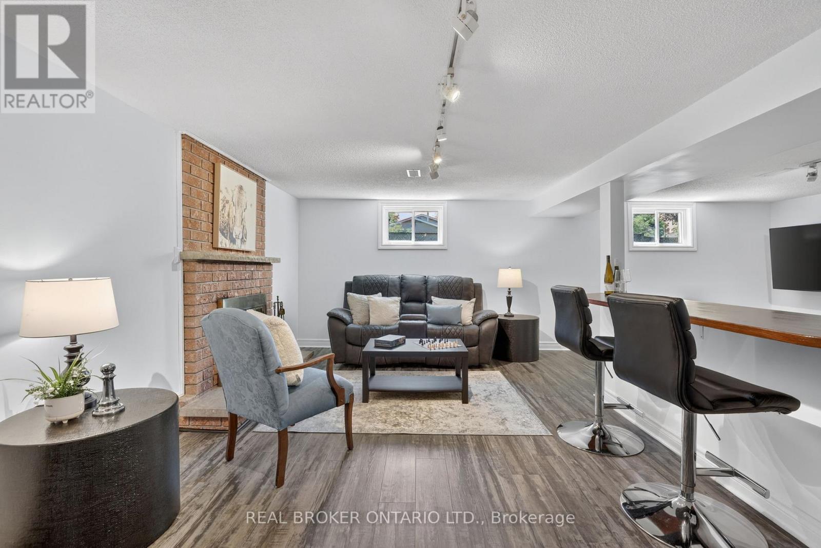 128 Olive Street, East Gwillimbury, Ontario  L9N 1M2 - Photo 19 - N13739874