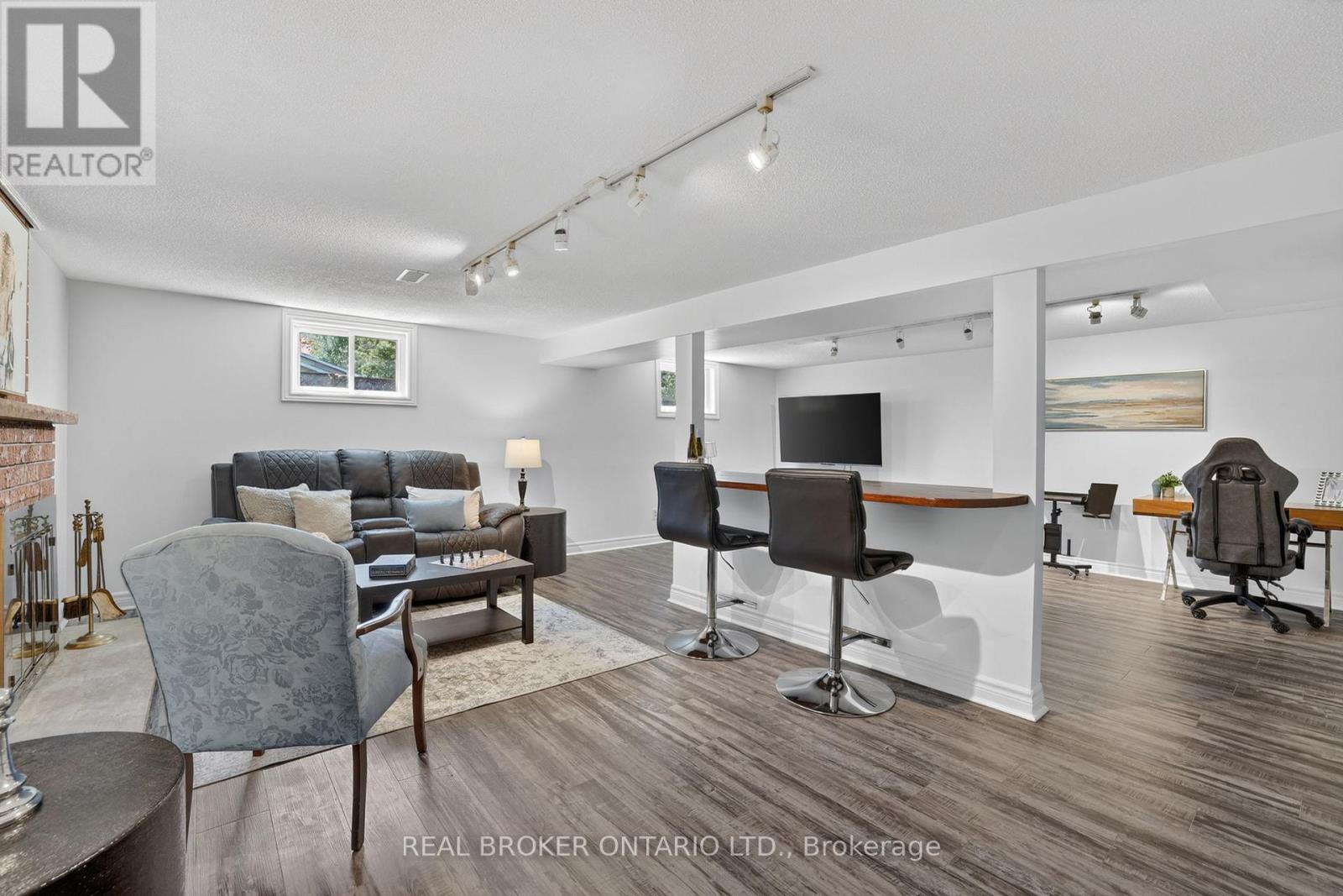 128 Olive Street, East Gwillimbury, Ontario  L9N 1M2 - Photo 20 - N13739874