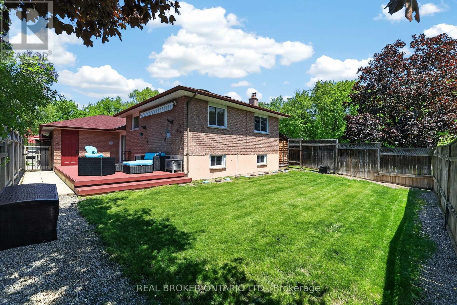 128 Olive Street, East Gwillimbury, Ontario  L9N 1M2 - Photo 31 - N13739874