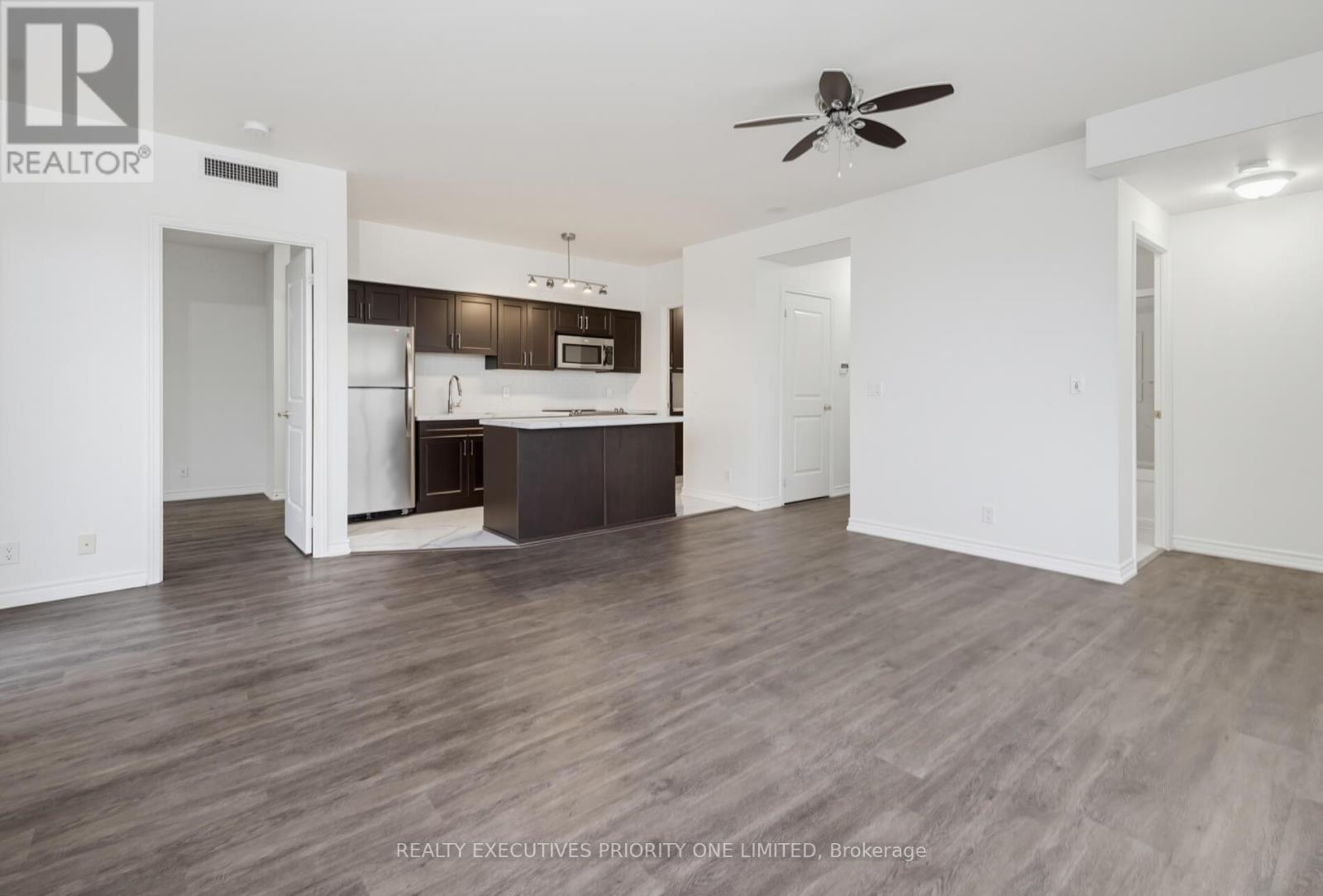 605 - 9225 Jane Street, Vaughan, Ontario  L6A 0J7 - Photo 15 - N13739904