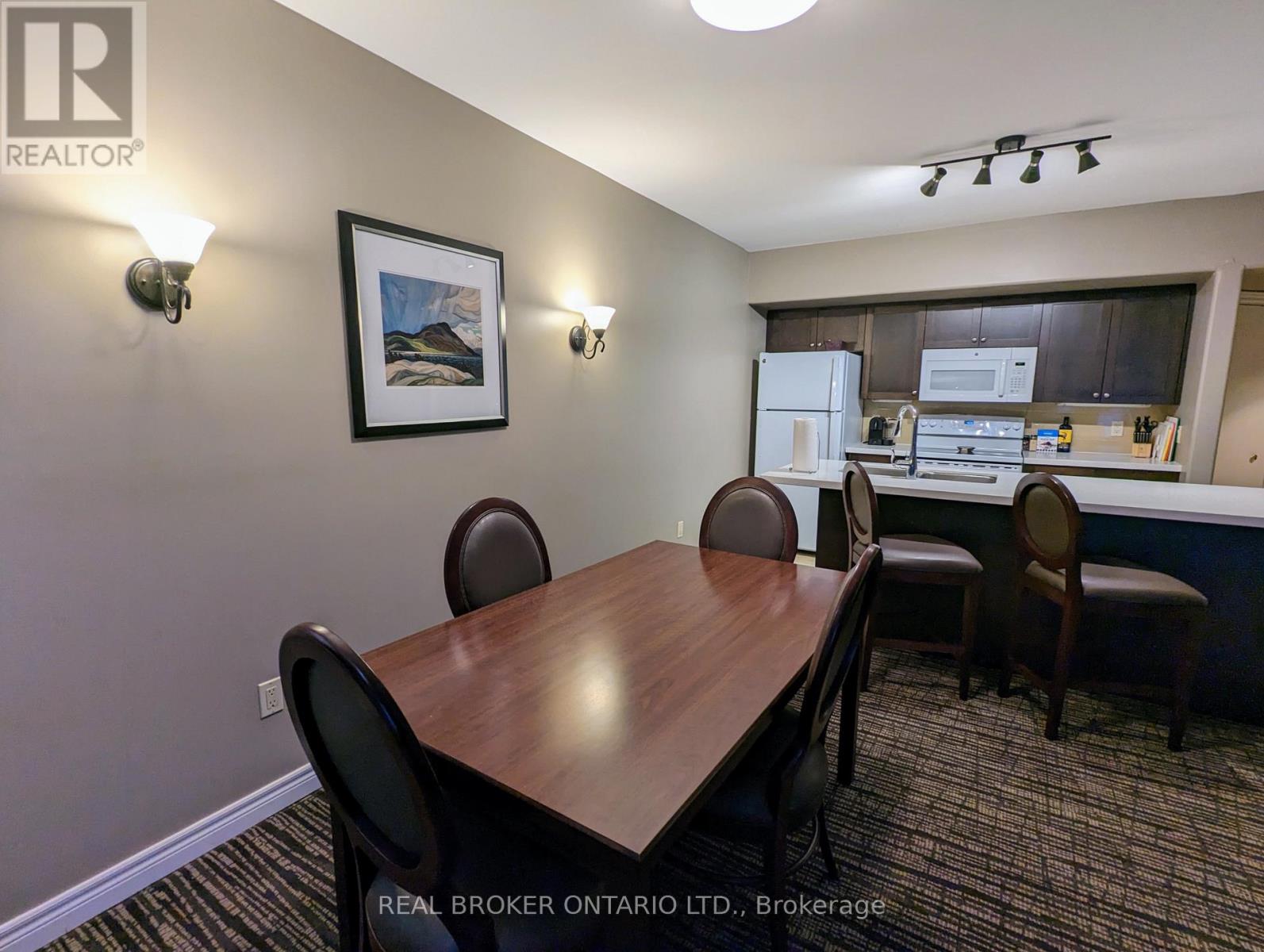 90 Highland Drive, Oro-Medonte (Horseshoe Valley), Ontario  L0L 2L0 - Photo 5 - S13739786
