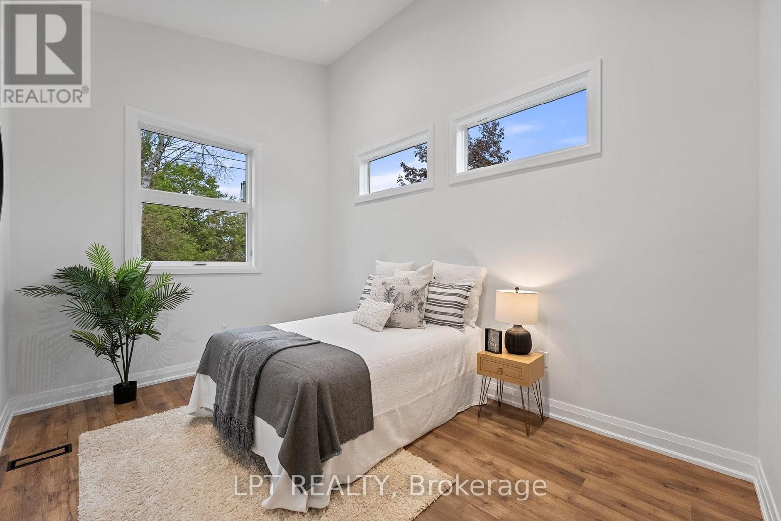 168 Berczy Street, Barrie, Ontario  L4M 3R6 - Photo 20 - S13739866