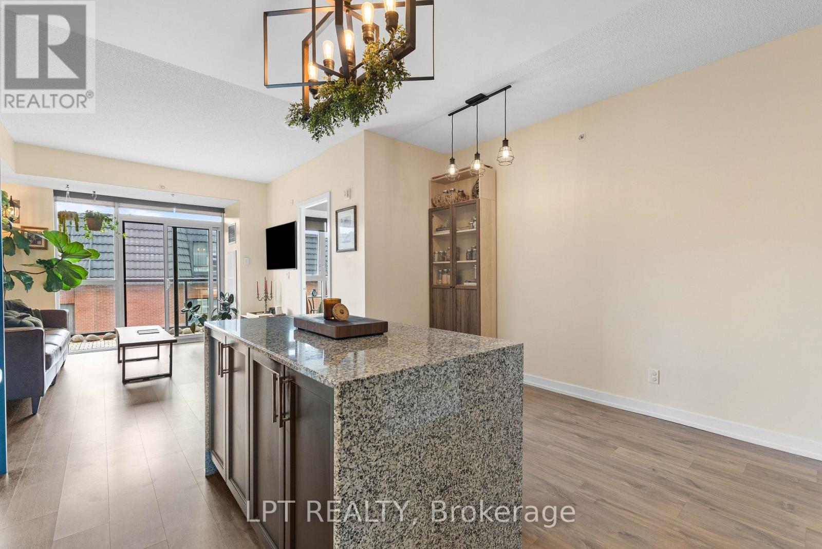 303 - 50 Ann Street, Caledon, Ontario  L7E 1B9 - Photo 14 - W13739782