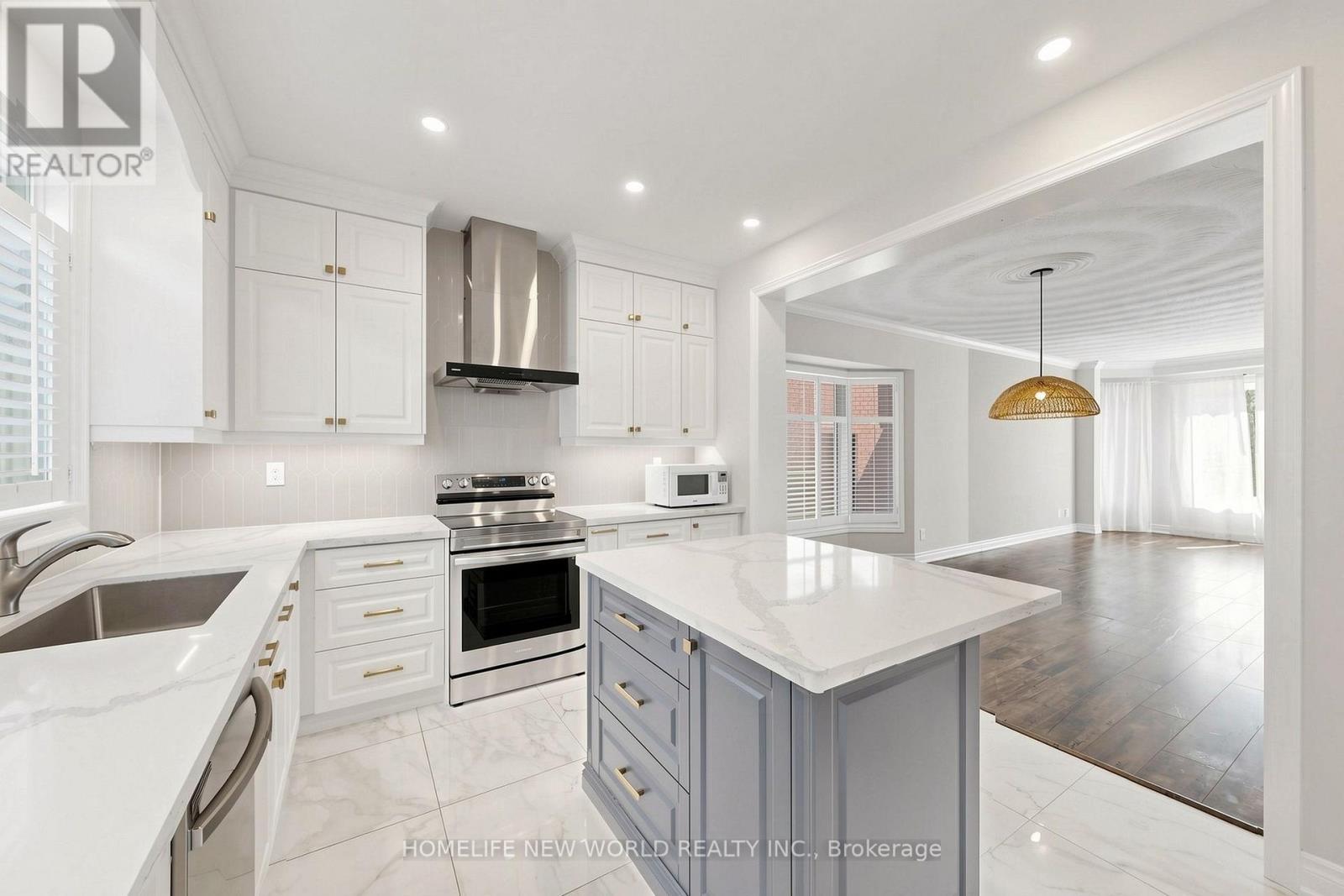 3973 Rolling Valley Drive, Mississauga, Ontario  L5L 5P3 - Photo 15 - W13739802