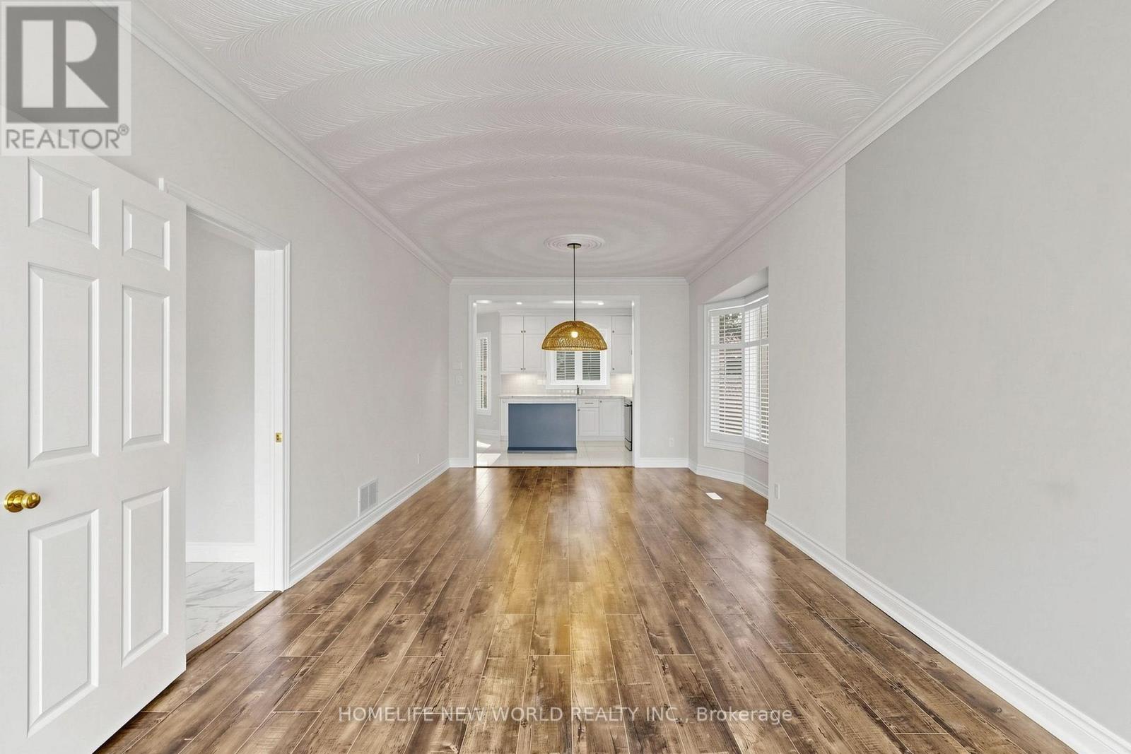 3973 Rolling Valley Drive, Mississauga, Ontario  L5L 5P3 - Photo 6 - W13739802