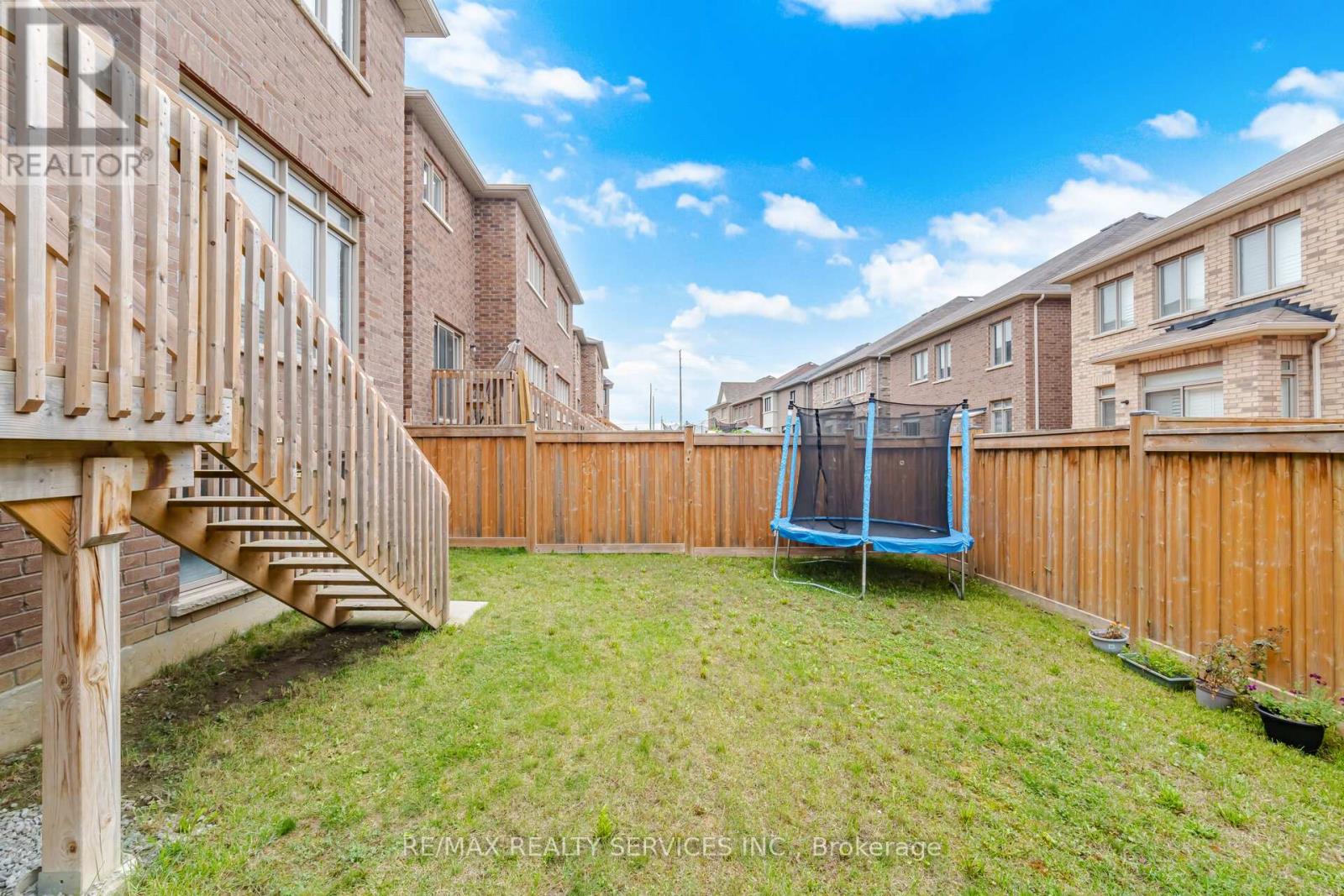 12 Enclave Trail, Brampton, Ontario  L6R 4B3 - Photo 45 - W13739828