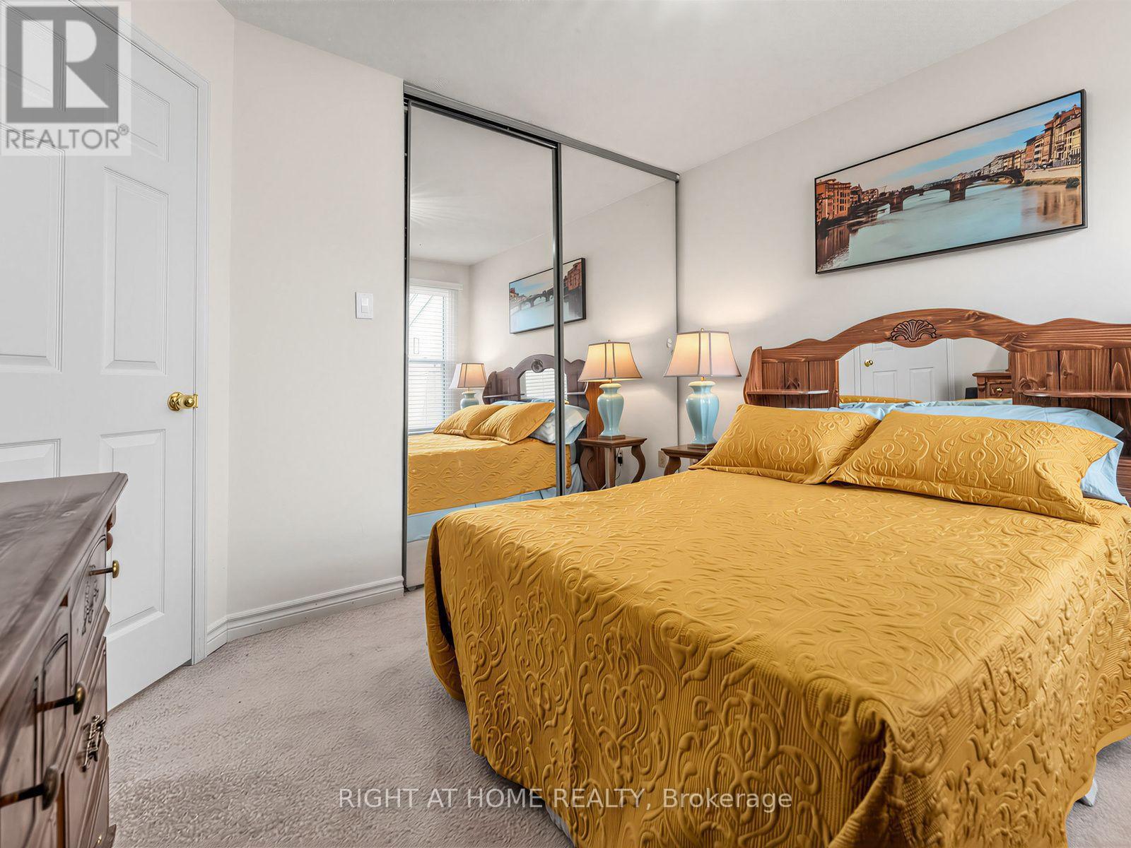 25 - 25 Tamarack Circle, Toronto, Ontario  M9P 3T9 - Photo 19 - W13739830