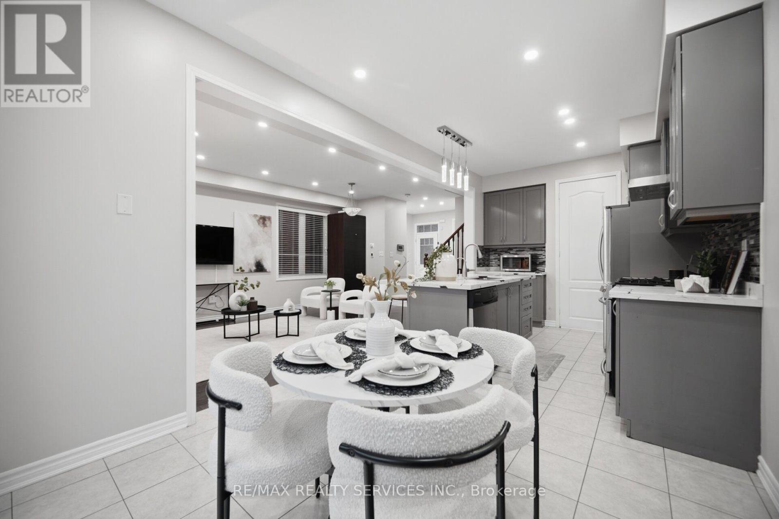 3 Fenchurch Drive, Brampton, Ontario  L7A 4G5 - Photo 12 - W13739914