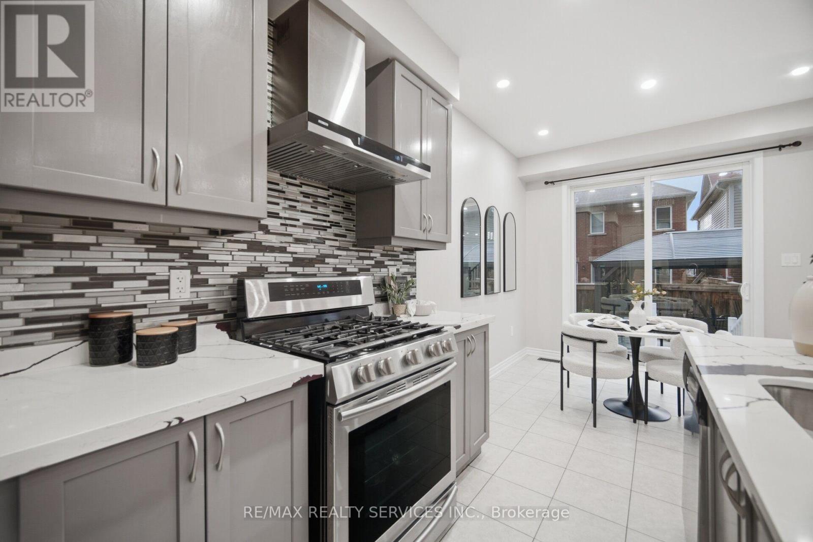 3 Fenchurch Drive, Brampton, Ontario  L7A 4G5 - Photo 15 - W13739914