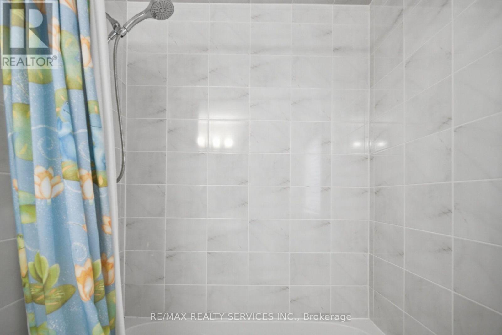 3 Fenchurch Drive, Brampton, Ontario  L7A 4G5 - Photo 35 - W13739914