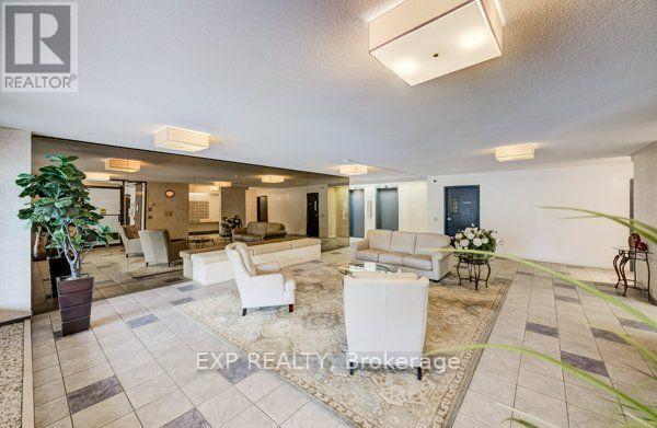 412 - 65 Westmount Road N, Waterloo, Ontario  N2L 5G6 - Photo 4 - X13739850
