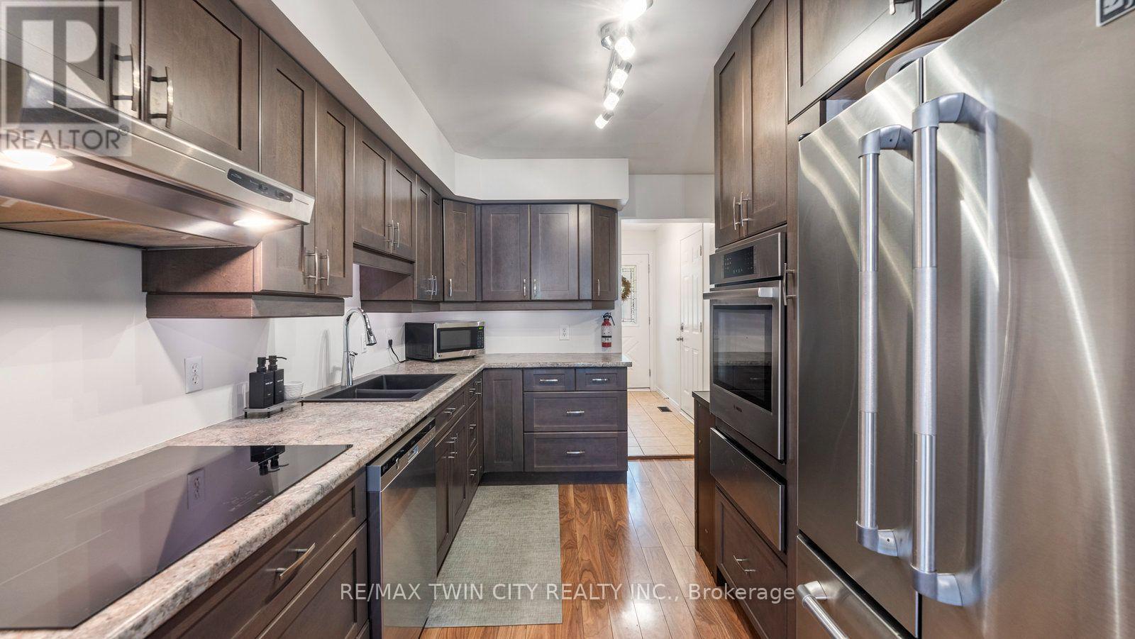 10 - 199 Saginaw Parkway, Cambridge, Ontario  N1T 1T9 - Photo 4 - X13739894