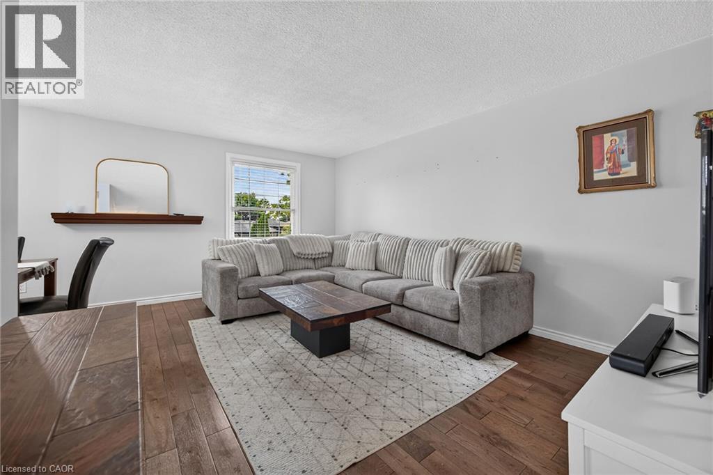 10 Krafty Court, Hamilton, Ontario  L9C 6R7 - Photo 14 - 40860309